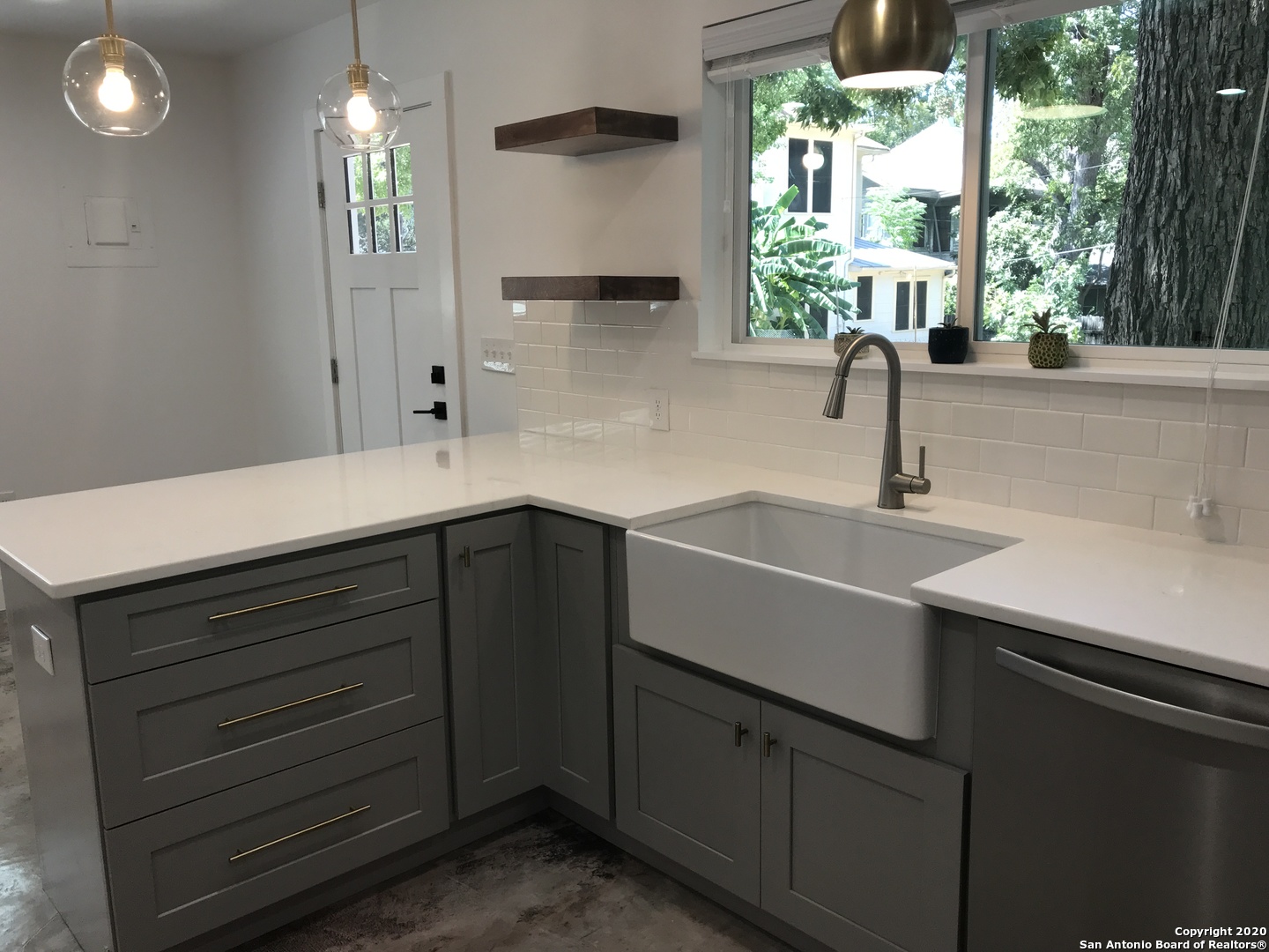 423 W Woodlawn Avenue San Antonio TX 78212