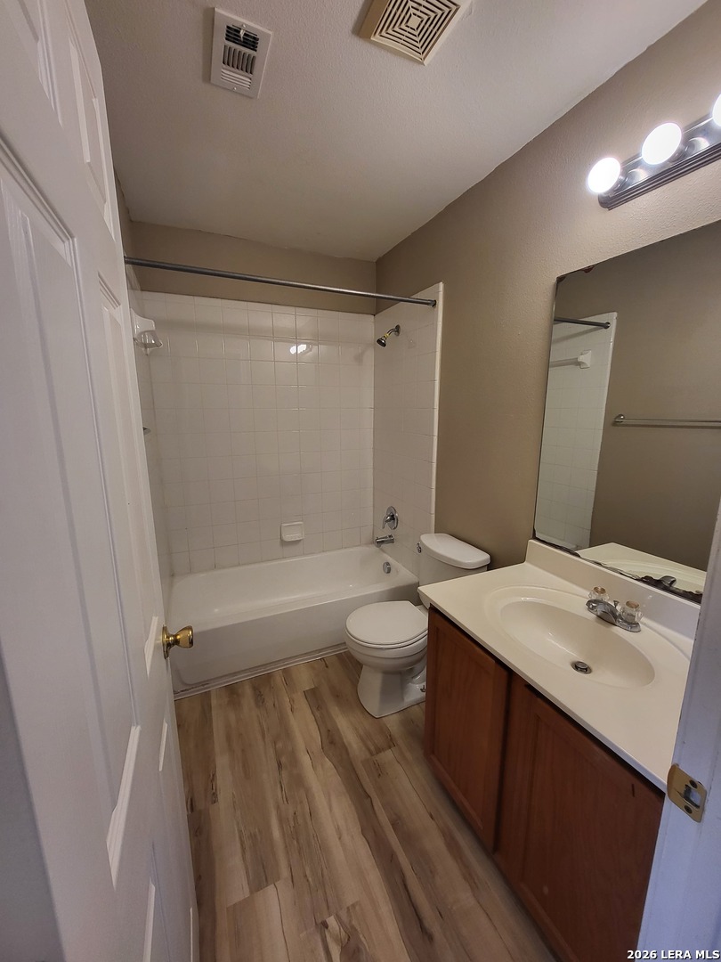 7202 Horizon Star San Antonio TX 78252