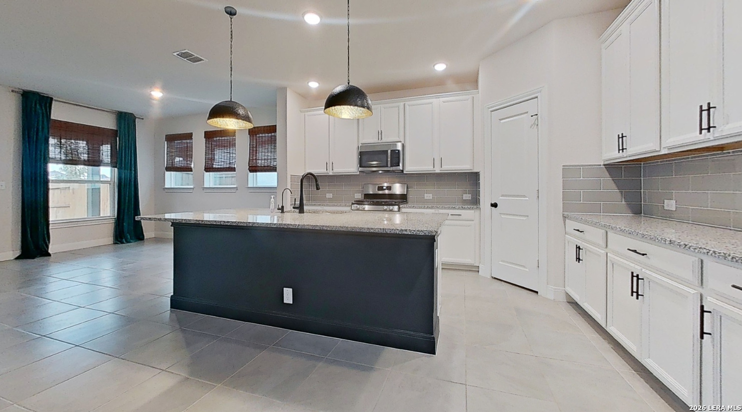 9422 Van Horn San Antonio TX 78254