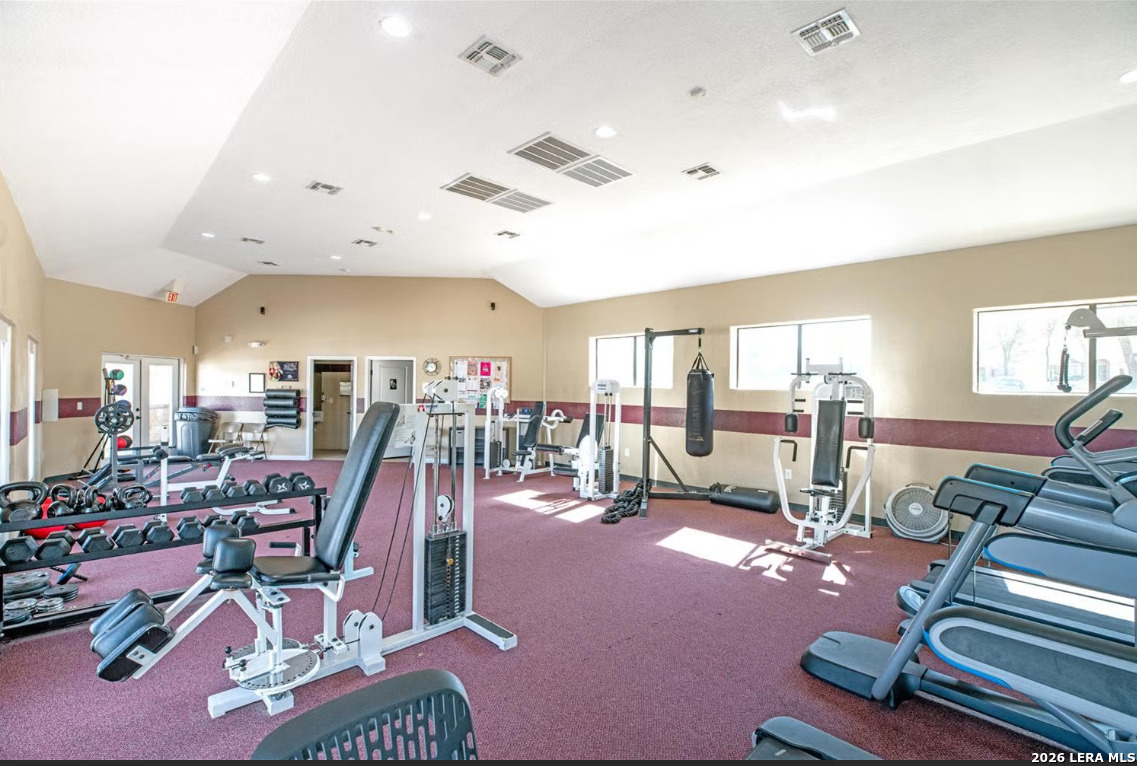 9422 Van Horn San Antonio TX 78254