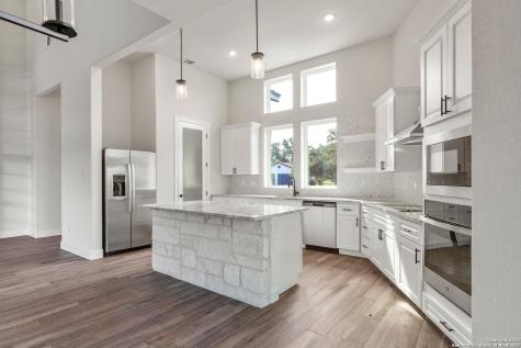 118 Cap Rock Horseshoe Bay TX 78657