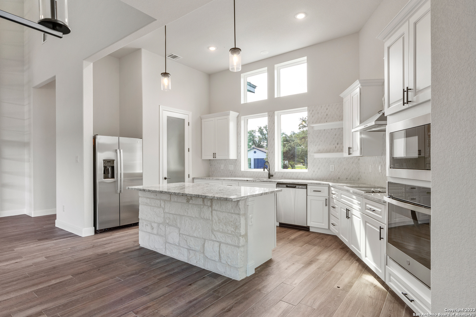 118 Cap Rock Horseshoe Bay TX 78657