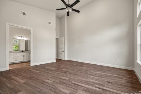 118 Cap Rock Horseshoe Bay TX 78657