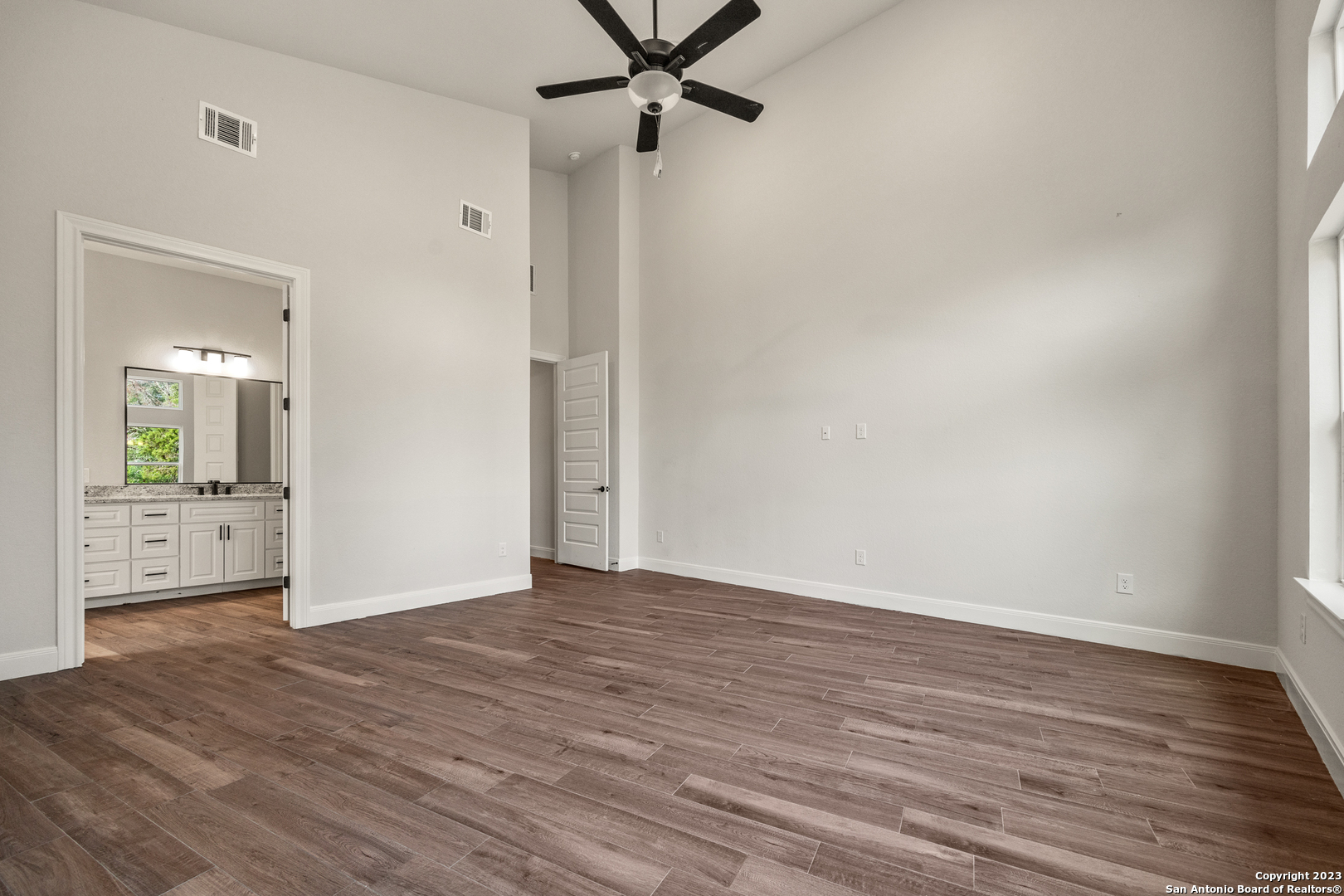 118 Cap Rock Horseshoe Bay TX 78657