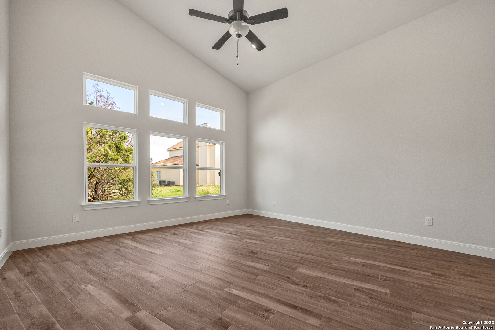 118 Cap Rock Horseshoe Bay TX 78657