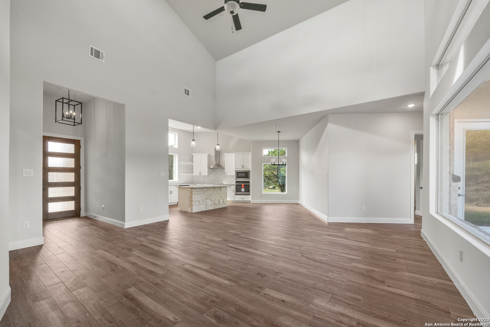 118 Cap Rock Horseshoe Bay TX 78657