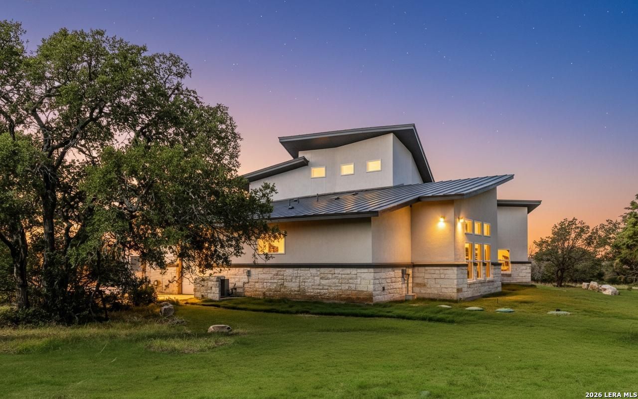 118 Cap Rock Horseshoe Bay TX 78657