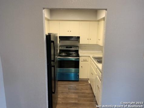 520 Gentleman Balcones Heights TX 78201