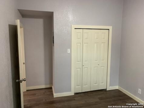 520 Gentleman Balcones Heights TX 78201