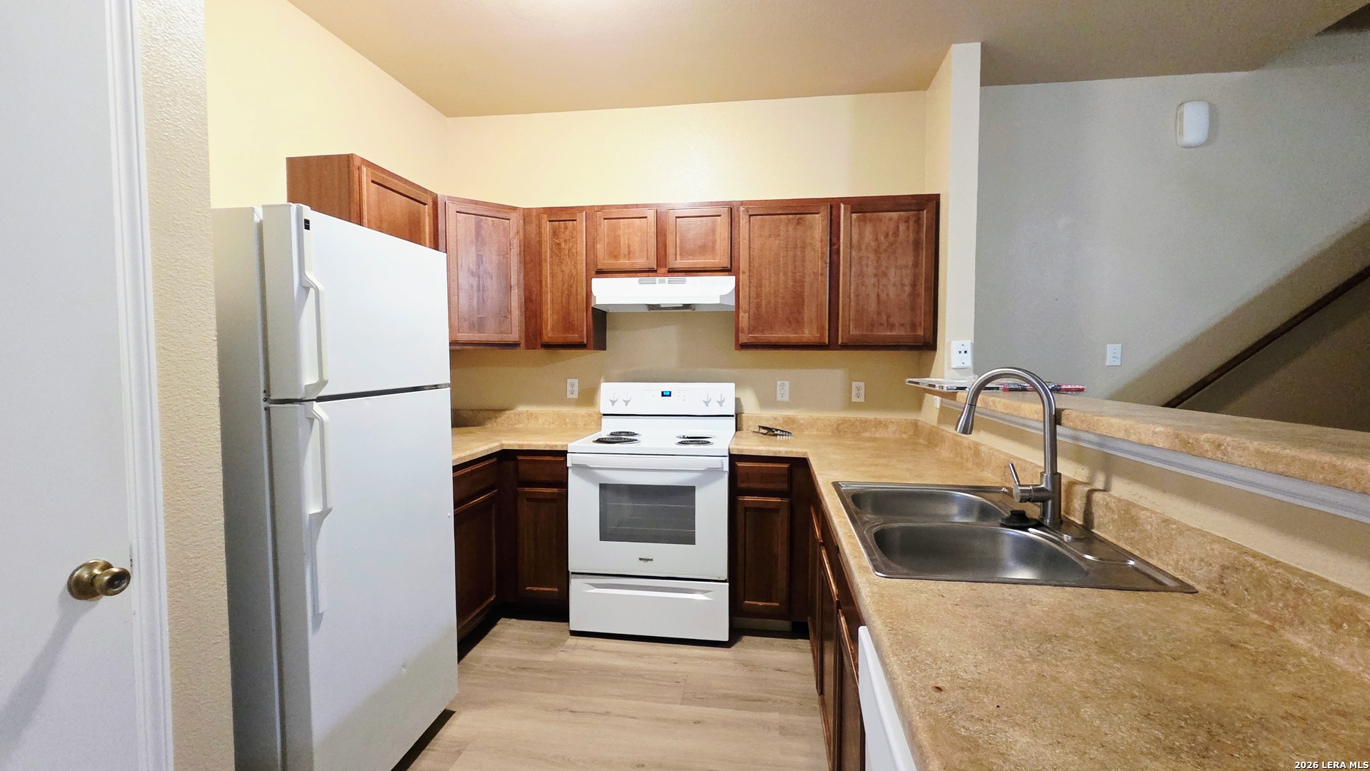 8611 Kingsbury View San Antonio TX 78240
