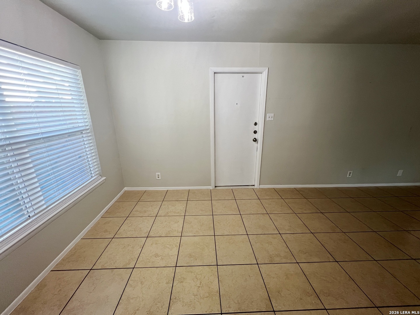 11207 Spring Pine Street San Antonio TX 78249