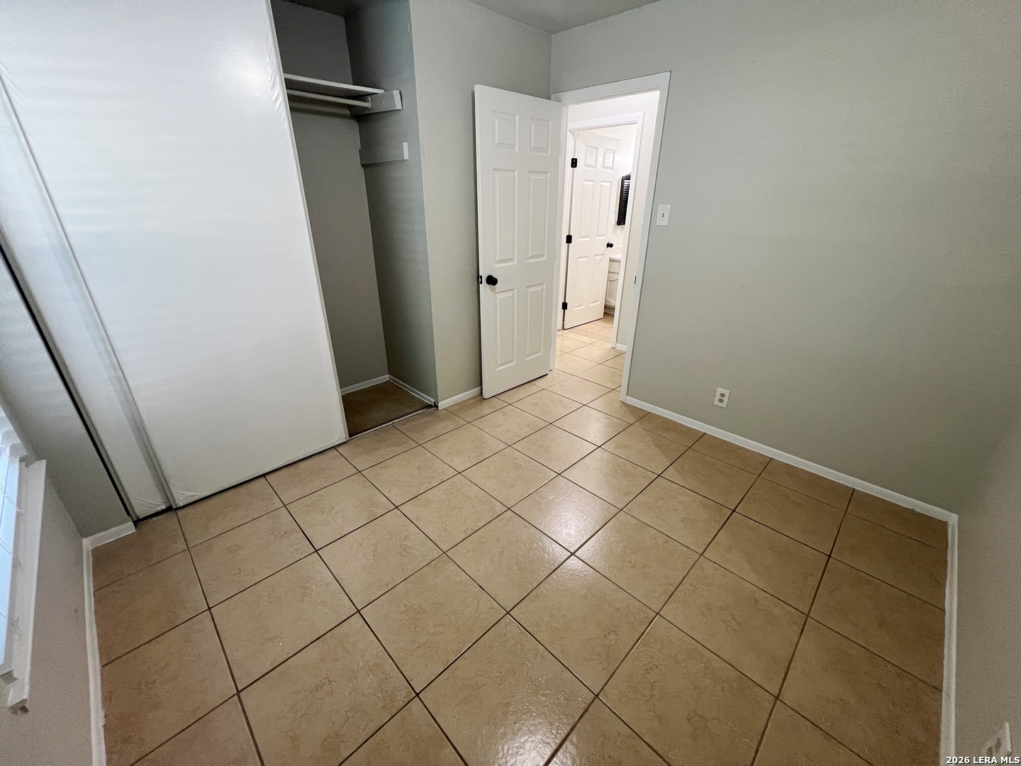 11207 Spring Pine Street San Antonio TX 78249