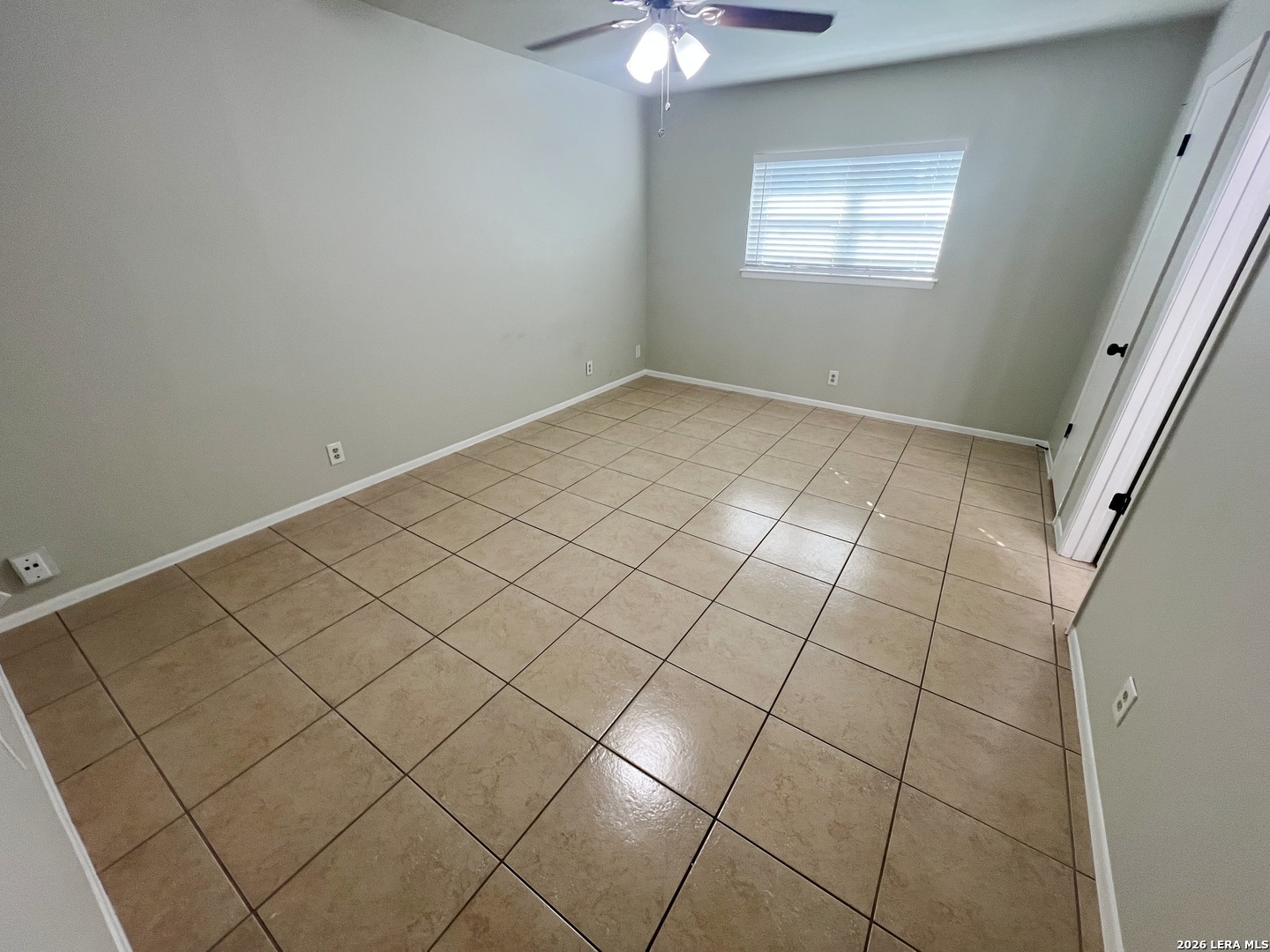 11207 Spring Pine Street San Antonio TX 78249