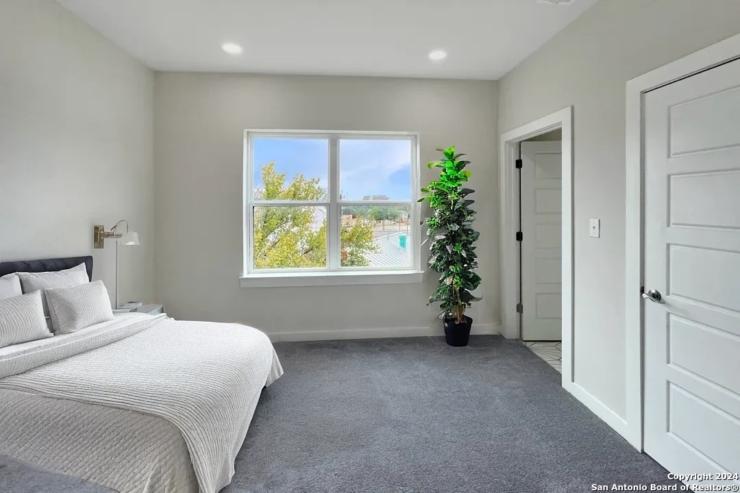 100 Lewis Street San Antonio TX 78212