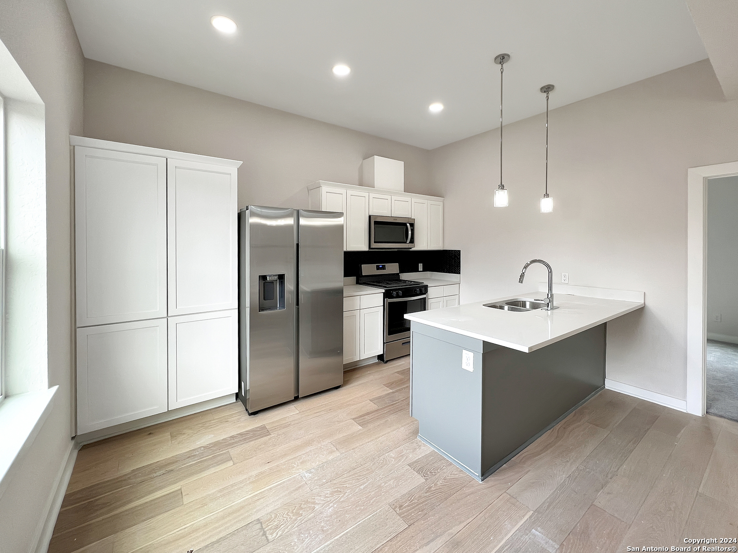 100 Lewis Street San Antonio TX 78212