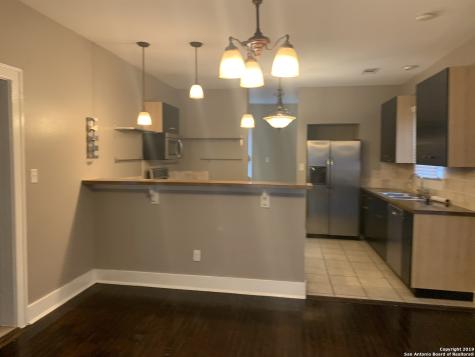 1446 W Kings Highway San Antonio TX 78201