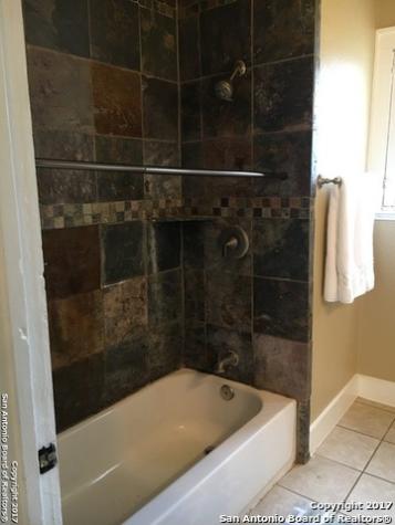1446 W Kings Highway San Antonio TX 78201