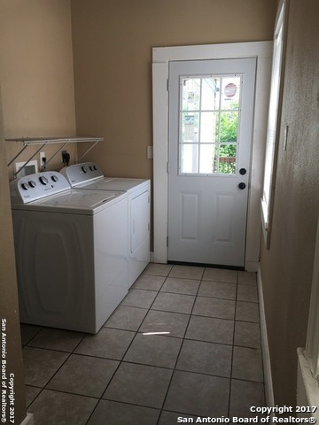 1446 W Kings Highway San Antonio TX 78201