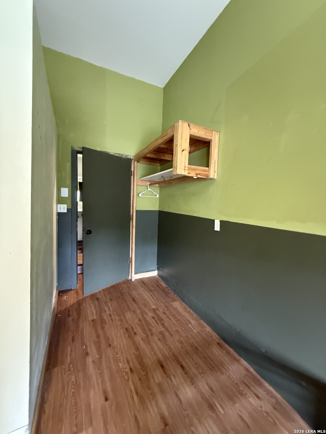 4601 Bundyhill Austin TX 78723