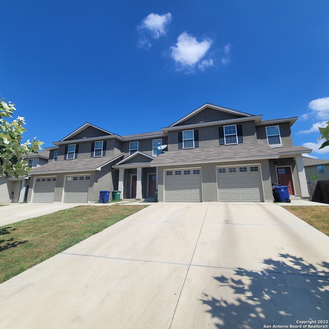 6423 Melanzane Avenue San Antonio TX 78233