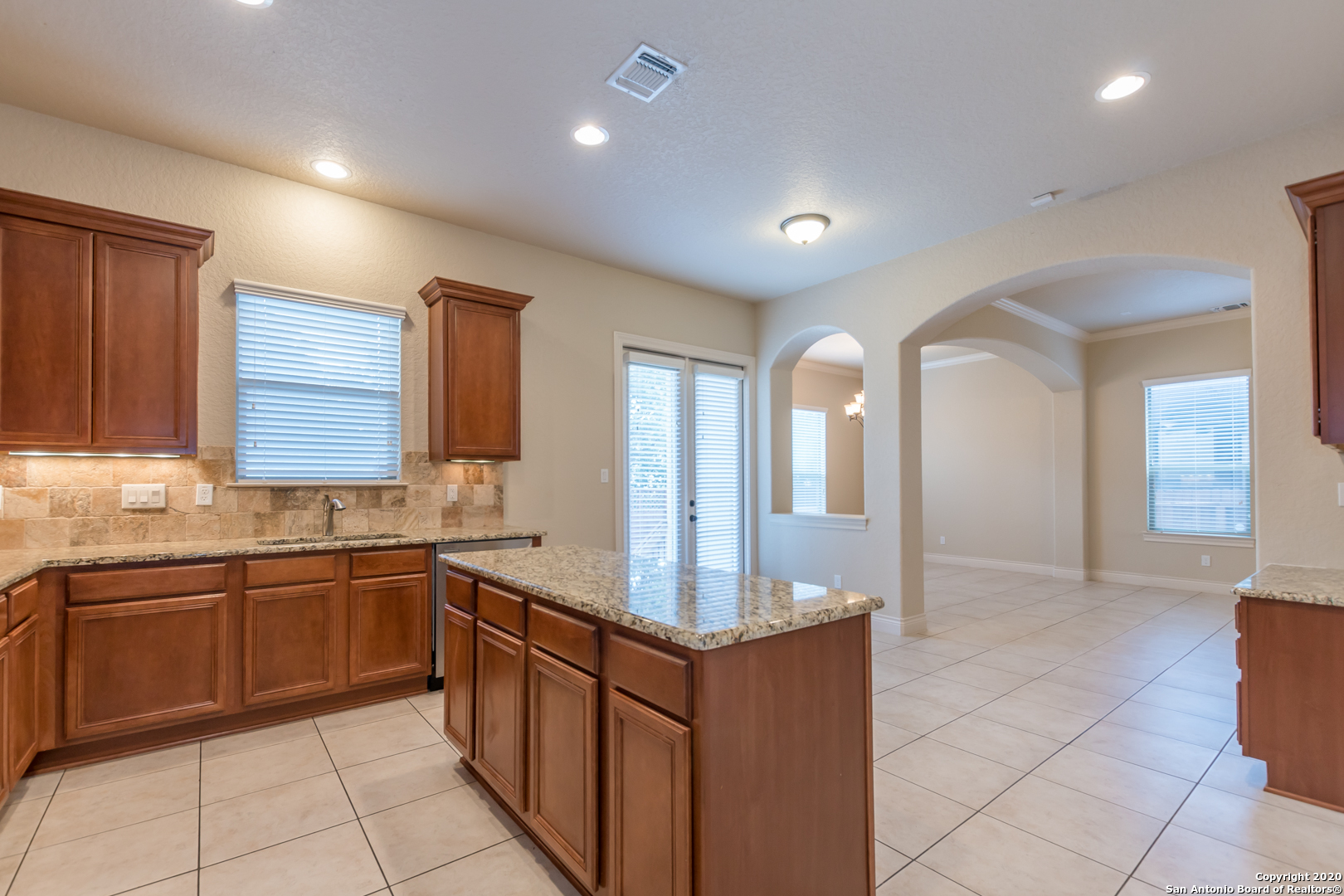 13822 Oakview Cove San Antonio TX 78249