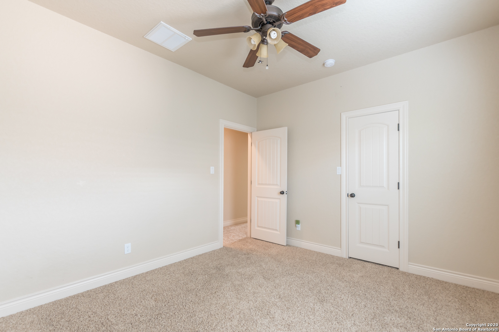 13822 Oakview Cove San Antonio TX 78249