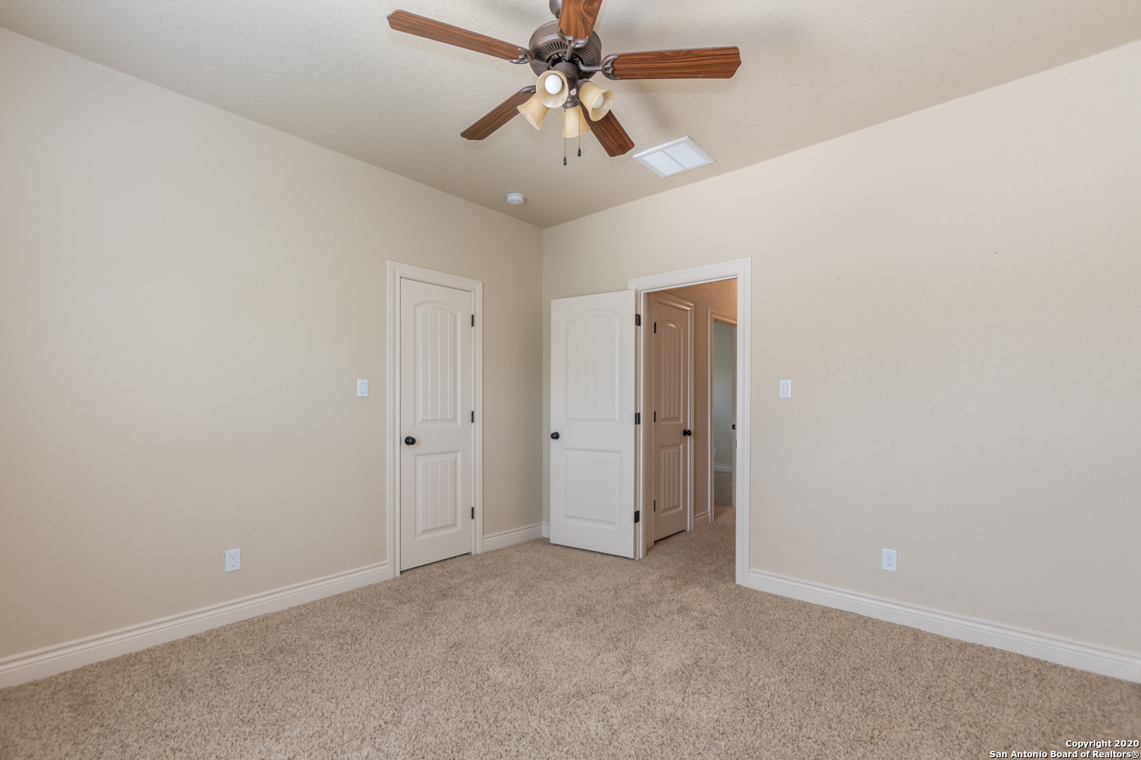 13822 Oakview Cove San Antonio TX 78249