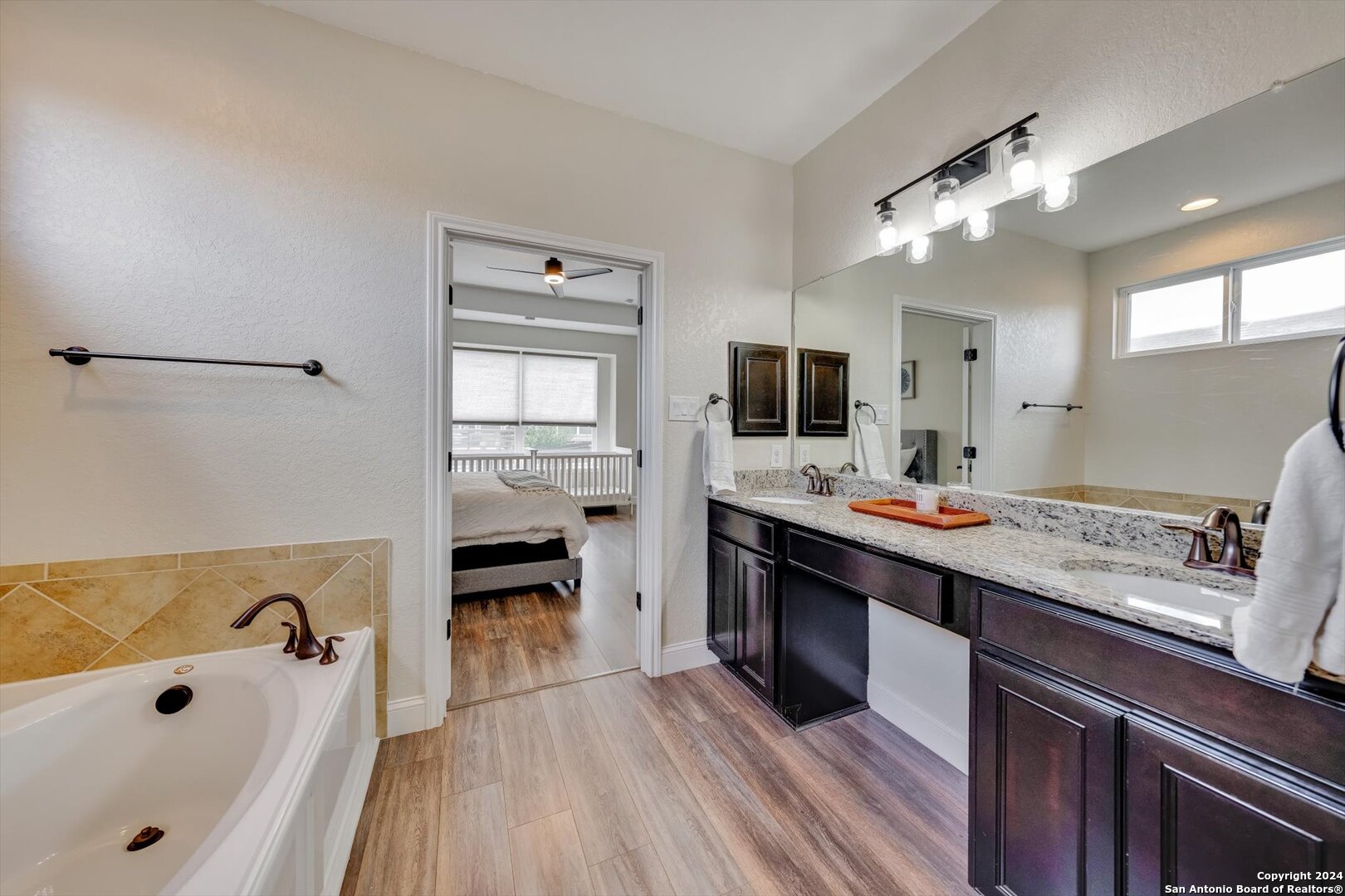 23902 Alpine Lodge San Antonio TX 78258