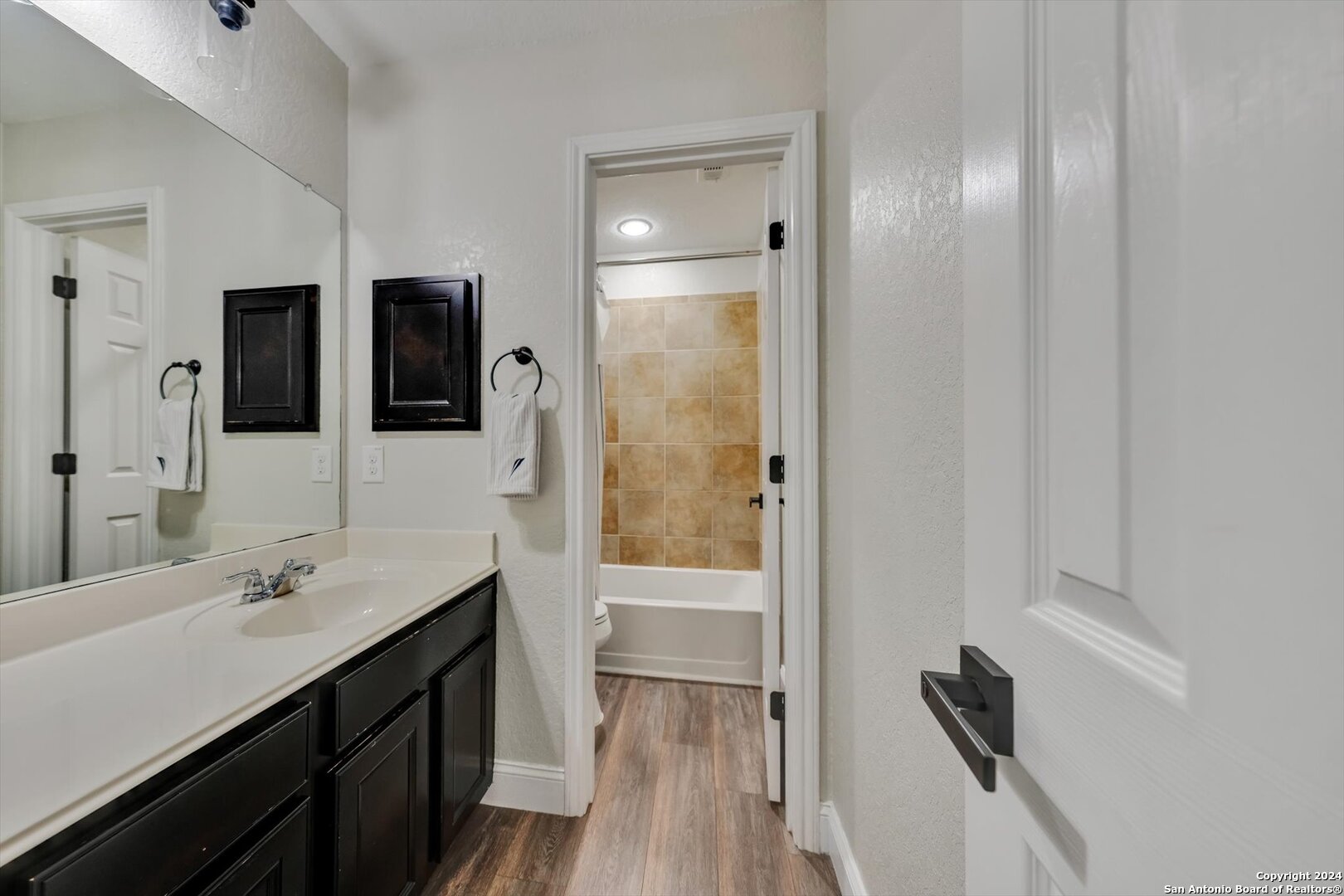 23902 Alpine Lodge San Antonio TX 78258