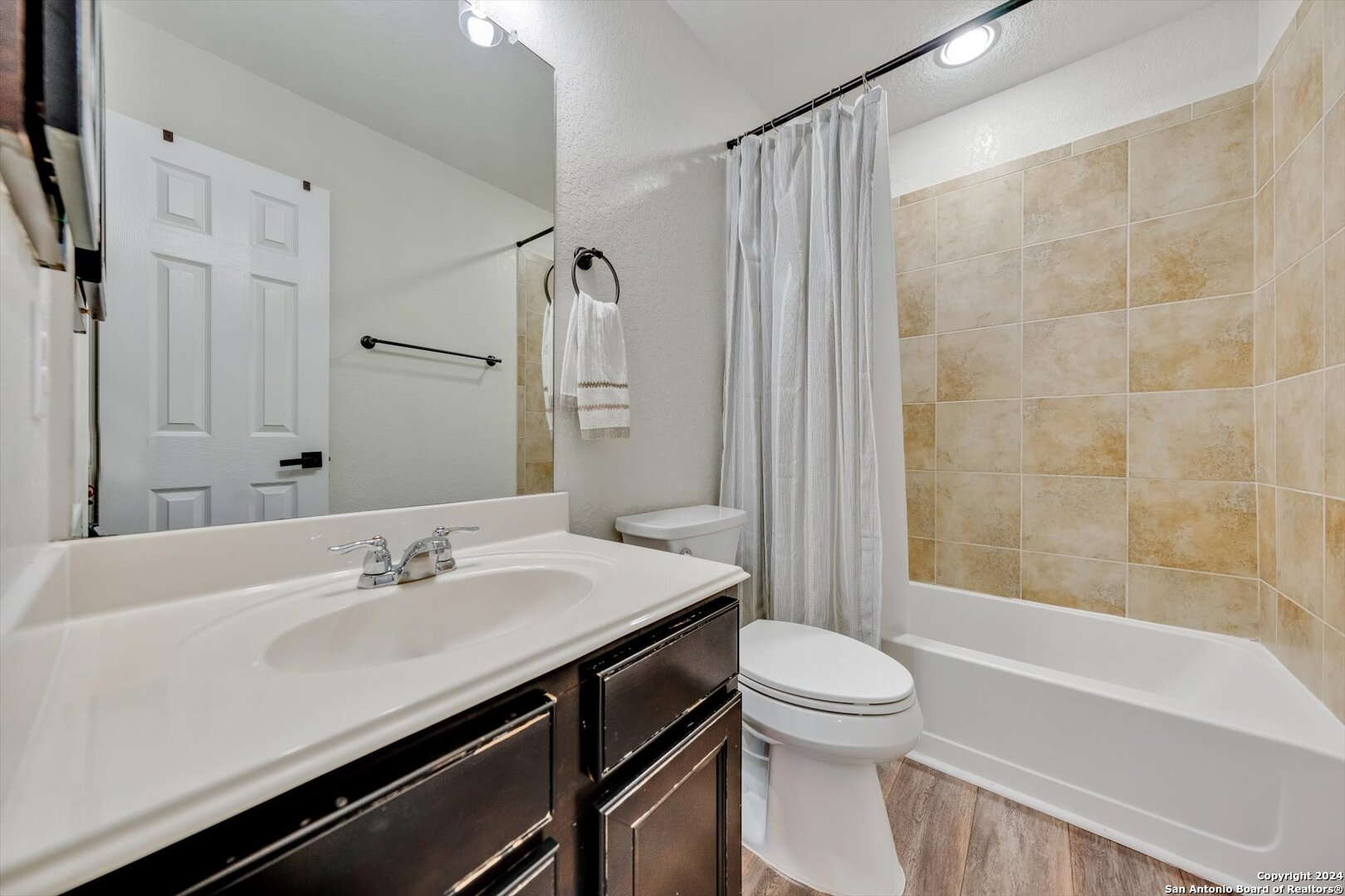 23902 Alpine Lodge San Antonio TX 78258