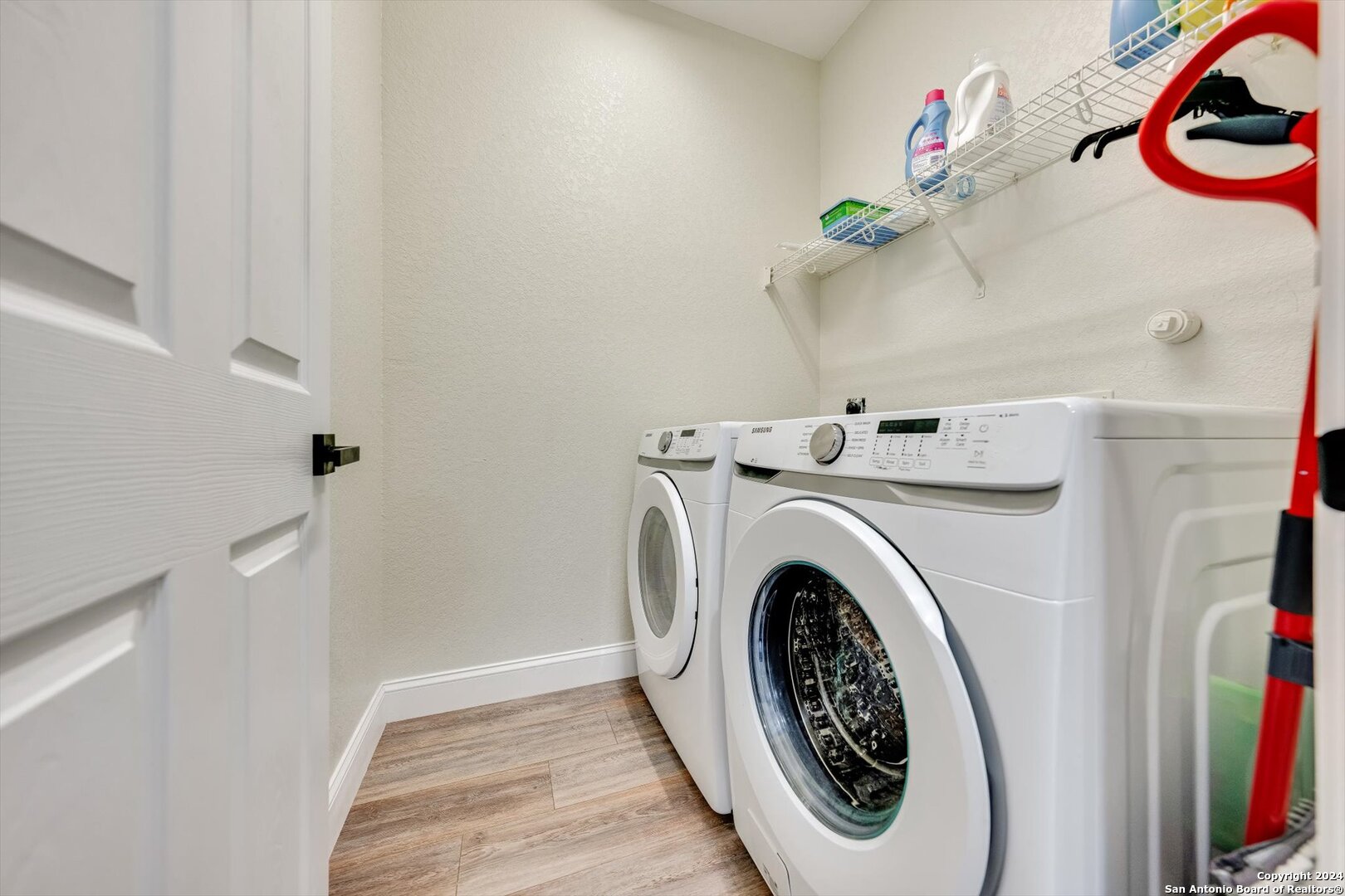 23902 Alpine Lodge San Antonio TX 78258