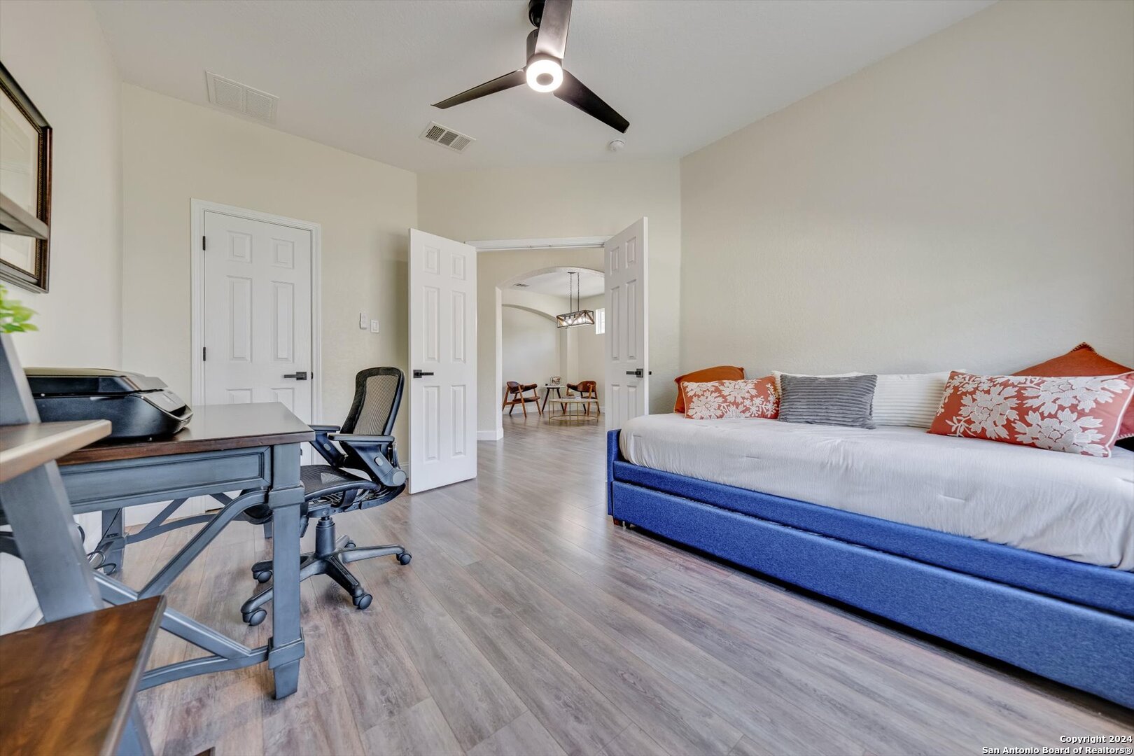 23902 Alpine Lodge San Antonio TX 78258