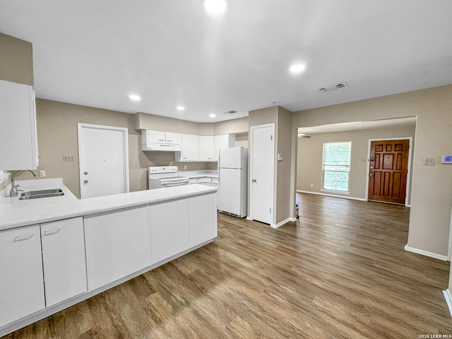 310 Mahota Drive San Antonio TX 78227