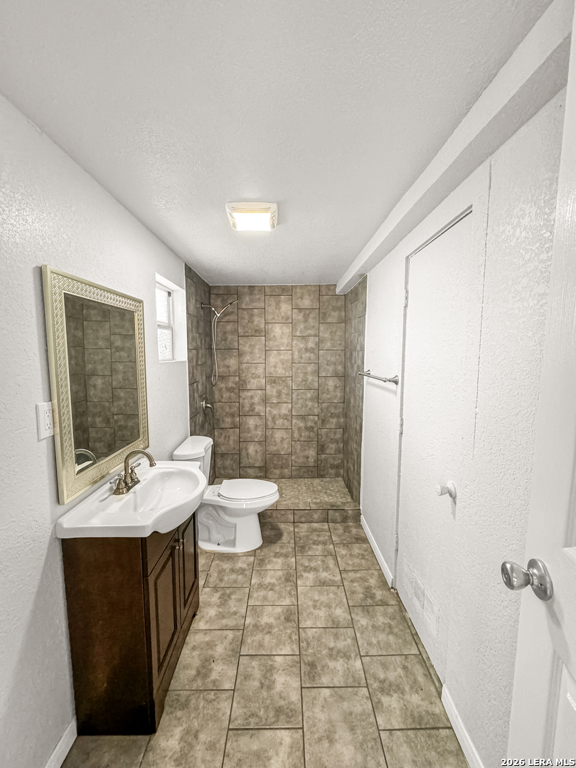 310 Mahota Drive San Antonio TX 78227