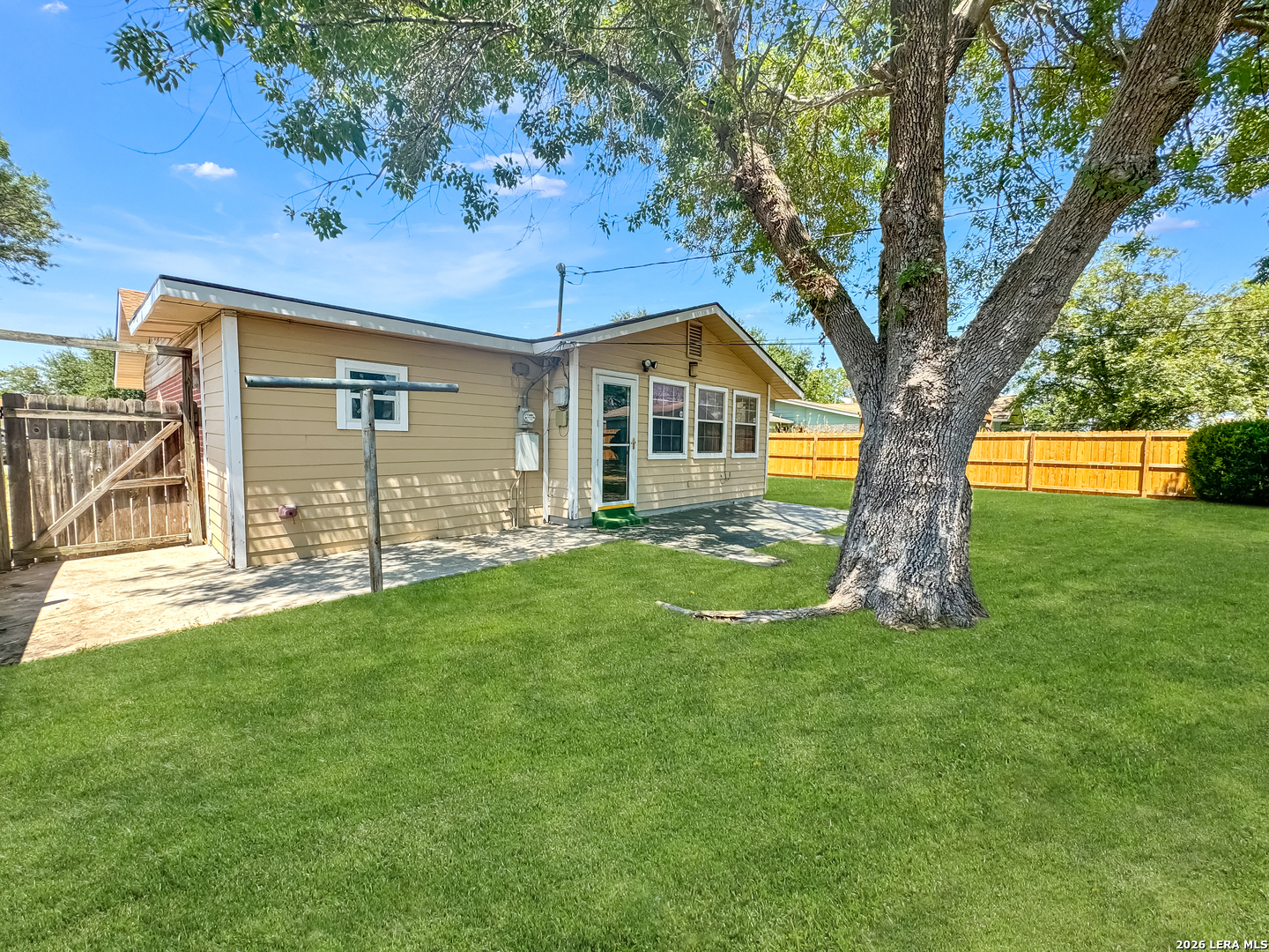 310 Mahota Drive San Antonio TX 78227