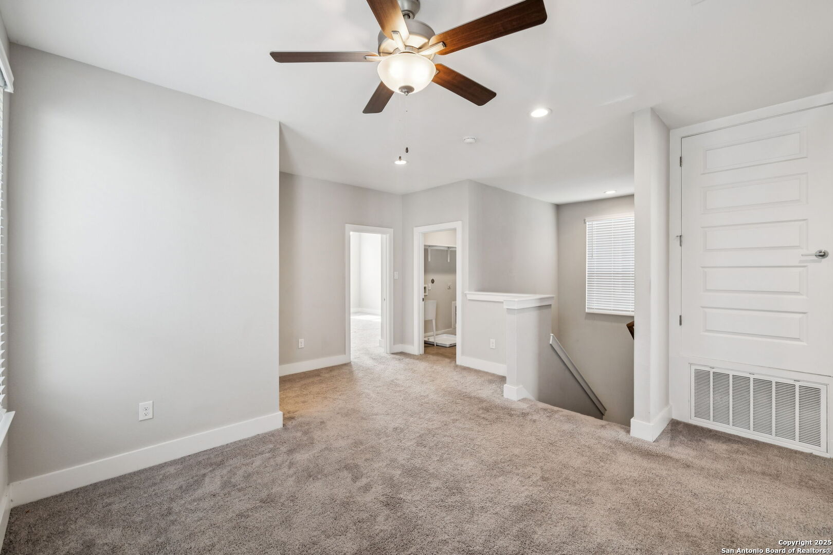 1511 E Sandalwood Lane #10 San Antonio TX 78209