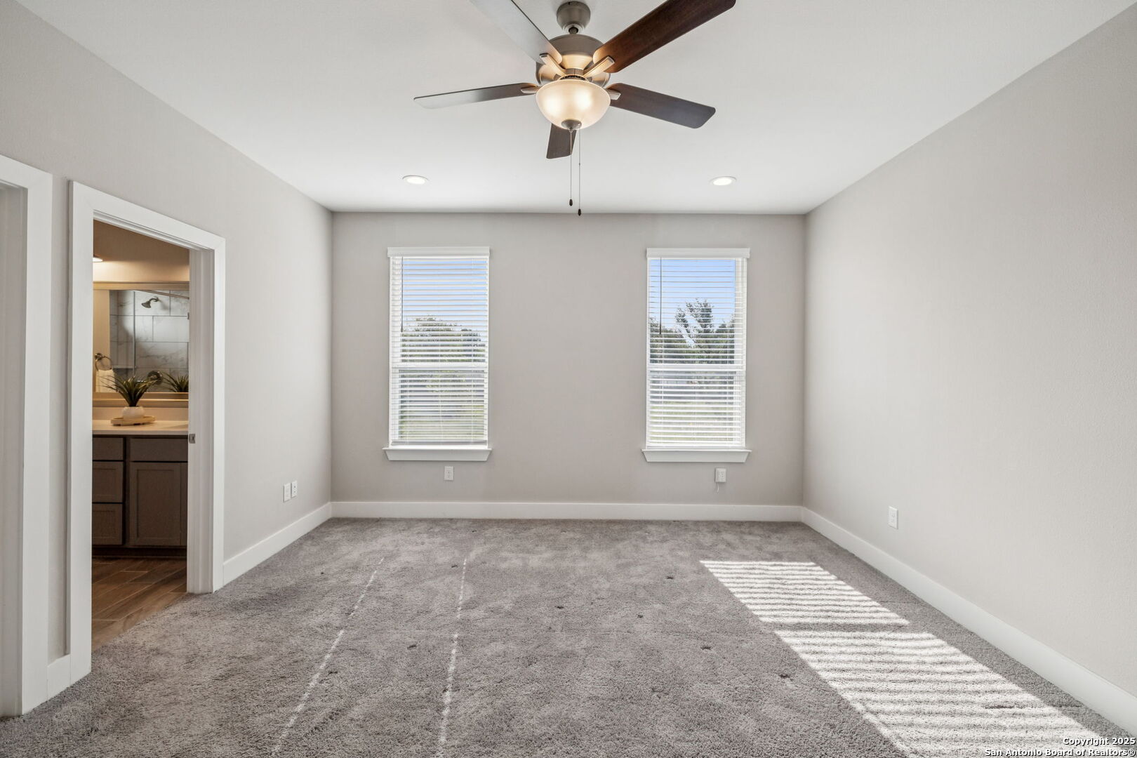 1511 E Sandalwood Lane #10 San Antonio TX 78209