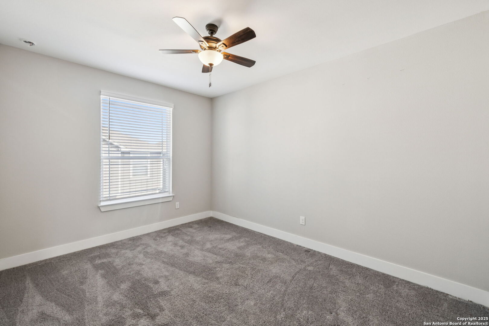 1511 E Sandalwood Lane #10 San Antonio TX 78209