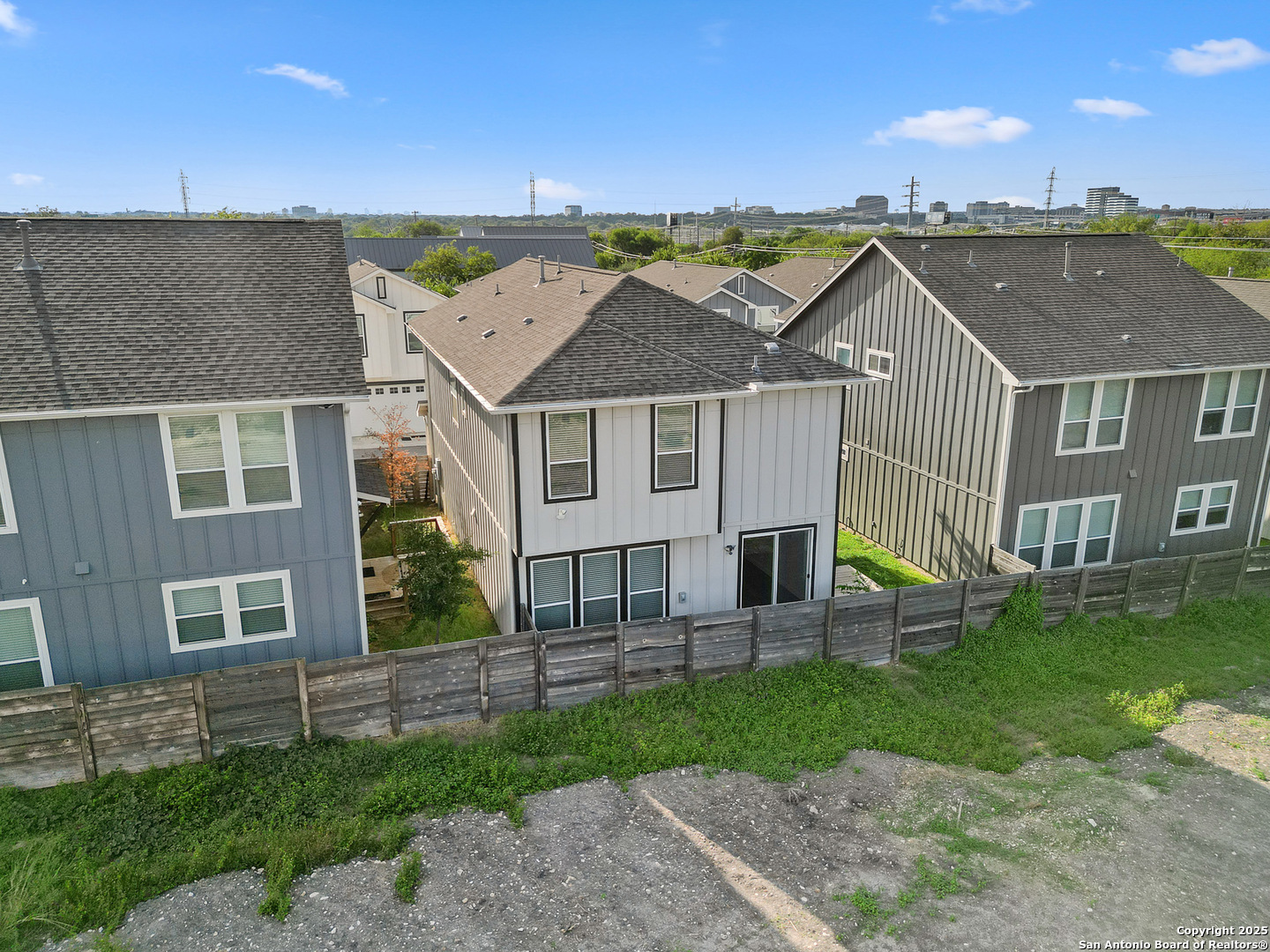 1511 E Sandalwood Lane #10 San Antonio TX 78209