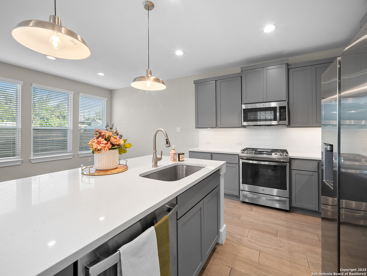 1511 E Sandalwood Lane #10 San Antonio TX 78209