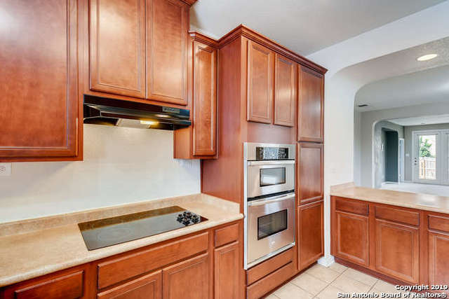 6607 Shadden Oaks Live Oak TX 78233