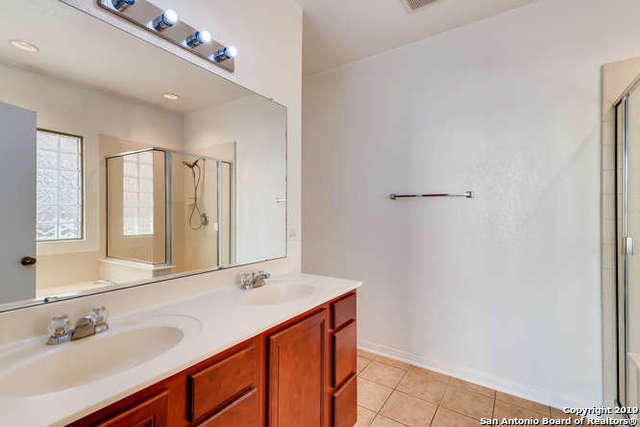6607 Shadden Oaks Live Oak TX 78233