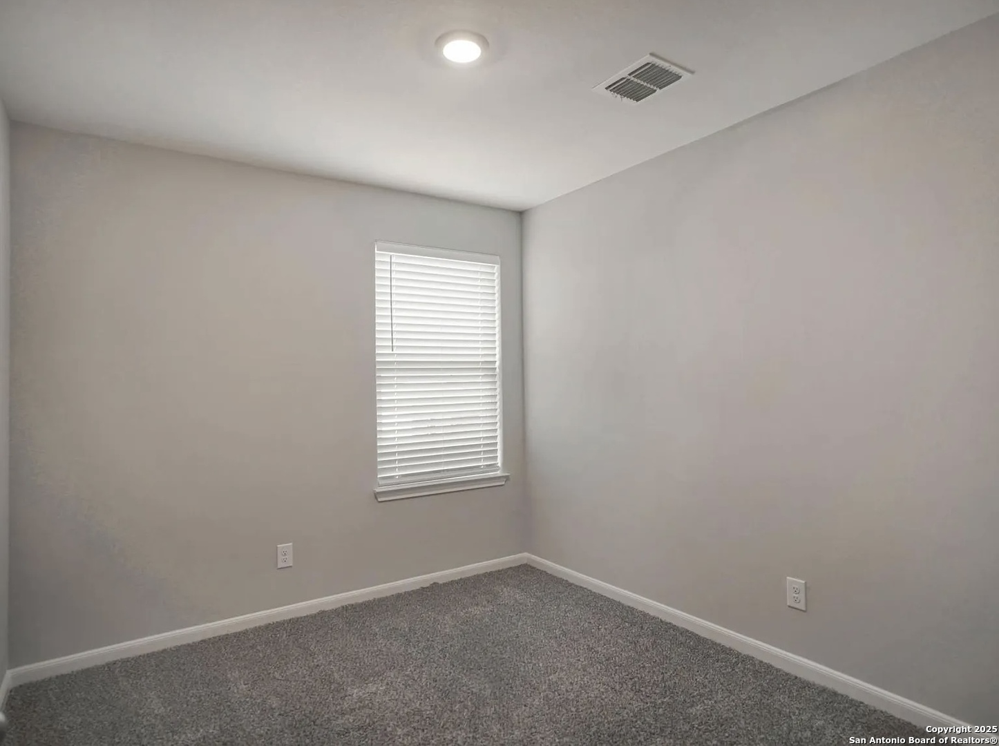 9331 Aniston Bluff Converse TX 78109