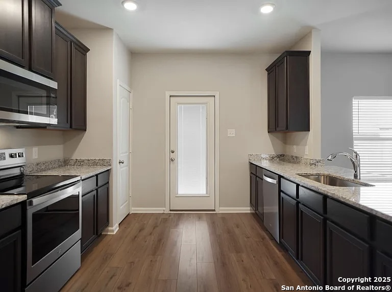 9331 Aniston Bluff Converse TX 78109