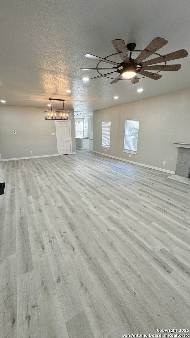 800 W Russell Place San Antonio TX 78212