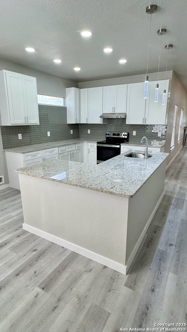 800 W Russell Place San Antonio TX 78212