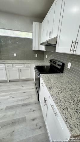800 W Russell Place San Antonio TX 78212