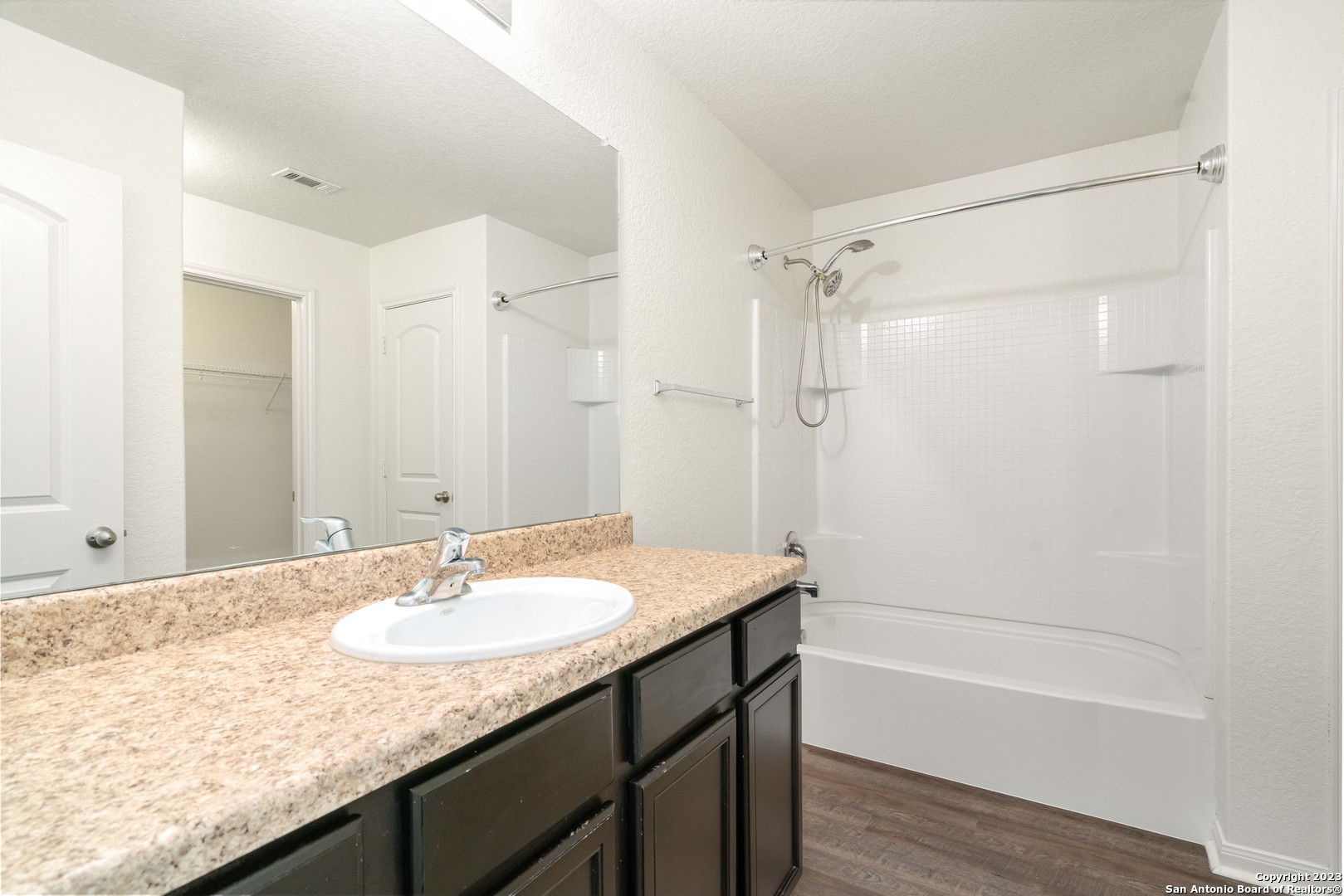 3923 Southton View San Antonio TX 78222