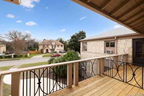 515 E Olmos Drive Olmos Park TX 78212
