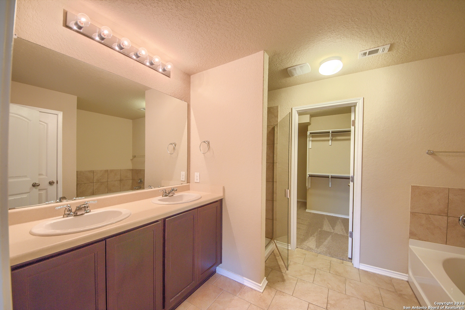 8934 Palmetto Falls San Antonio TX 78254
